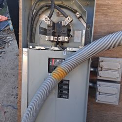 Eaton Type BWH main circuit breaker