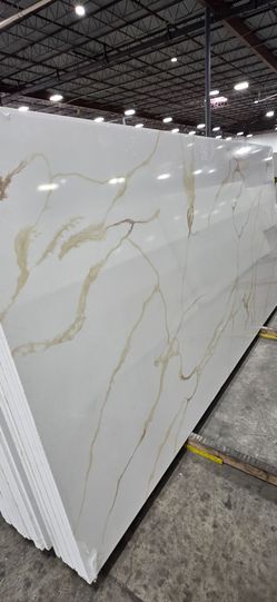 Calacatta Quartz for countertops