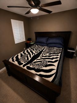 Cali king bed