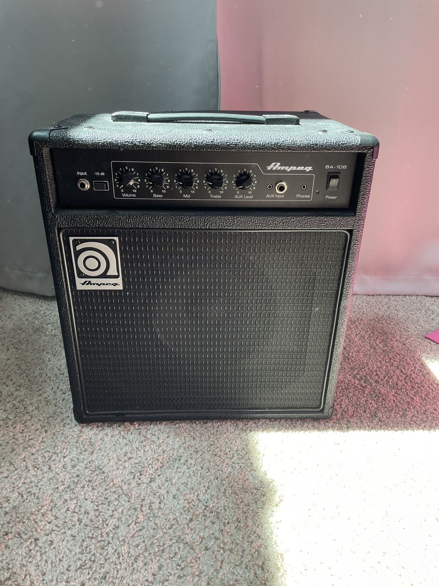Ampeg BA-108 v2
