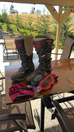 Fox motorcycle boots size 10 women