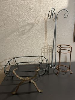 Bundle Of 4 Various Shape Stands 