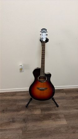 Yamaha APX 500 III acoustic electric guitar