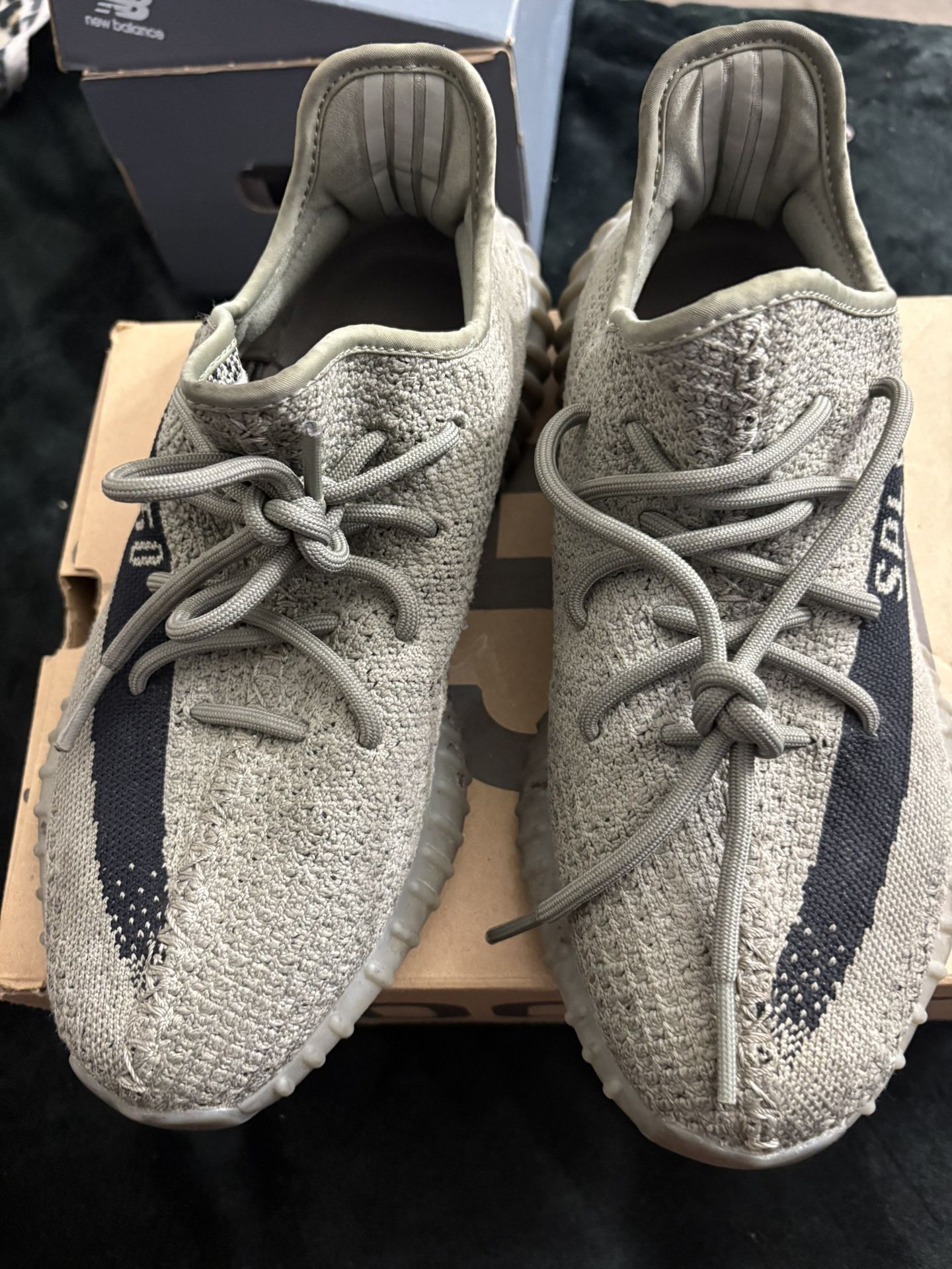 Adidas Yeezy Boost 350 V2 – Men’s Size 8 – With Box