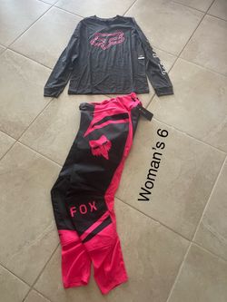 New Woman’s Motorcycle Gear Set