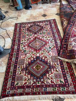 Handmade Rug From Iran 6ft By 4ft Silk And Wool Material