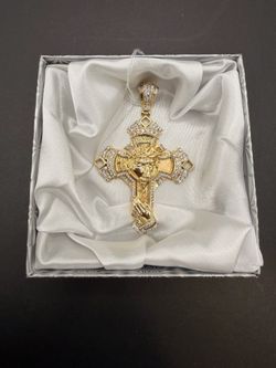 Solid gold stone cross pendant