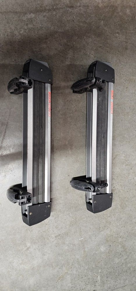 Yakima Ski/Snowboard Car Rack