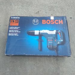 Bosch 1/5/8 Rotary Hammer 13a New 