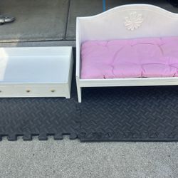 American Girl Doll Daybed