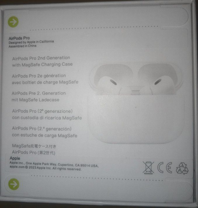 Second generation  Apple ipod earbuds Never been open still in box