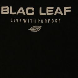 Blac leaf t shirt