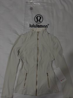 White lululemon define jacket
