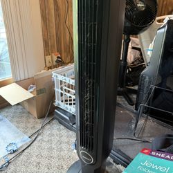 Fan. With Remote. Works Great  lasko