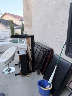 Random Furniture(Free) first come first serve