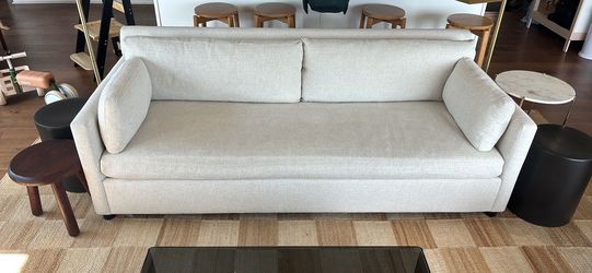 West Elm Marin Sofa 86” perfect condition