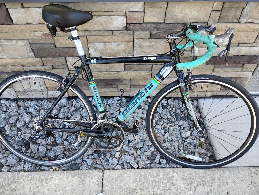 Bianchi Zurigo Race/Road Bike 2013