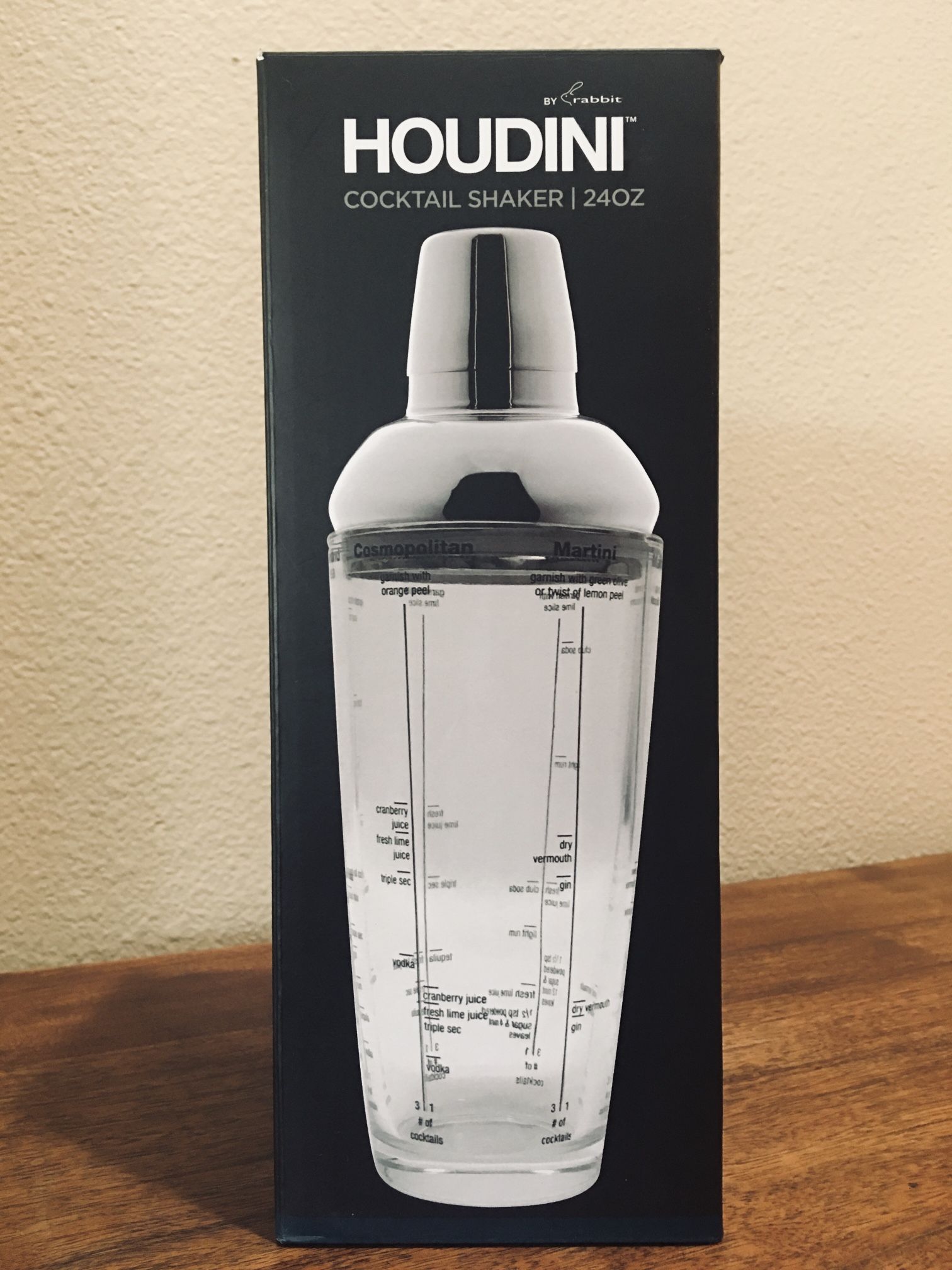 HOUDINI Cocktail Shaker 24 Oz New In Box Sells For More