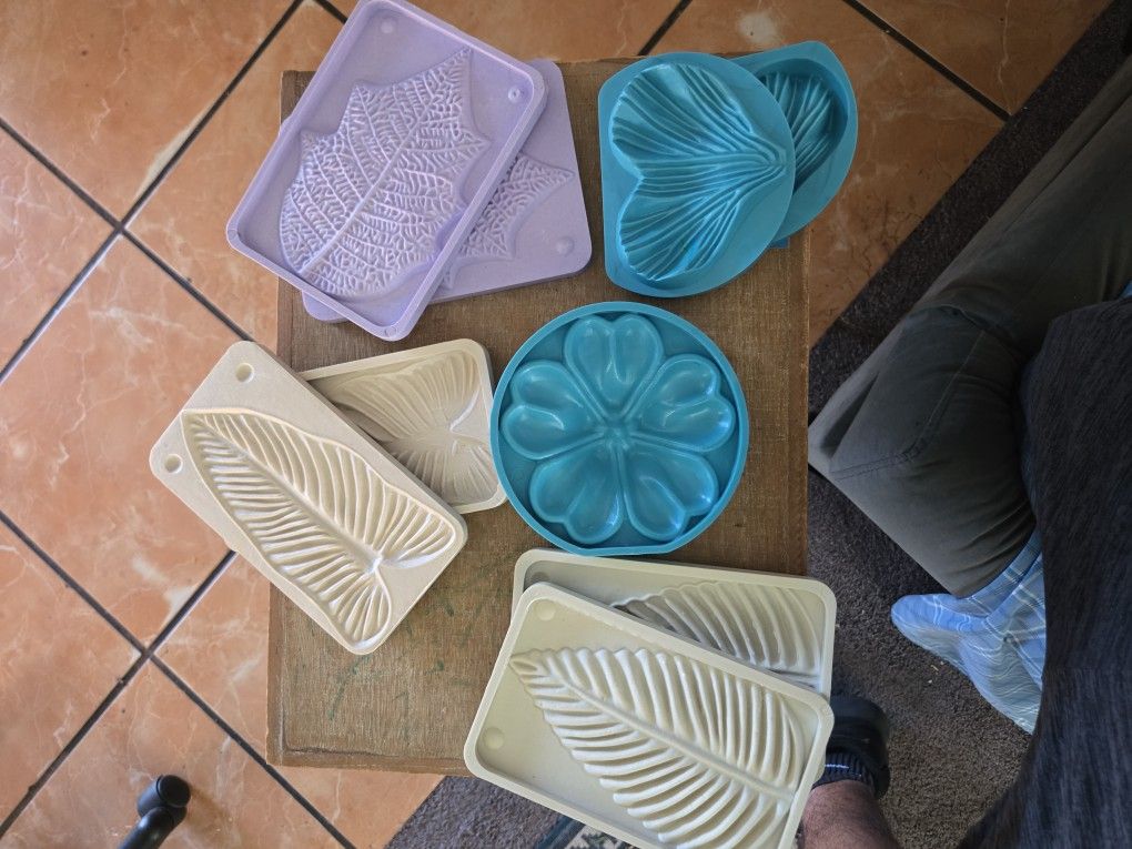 Mold For Artificial Flowers