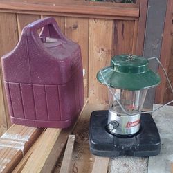 Coleman Propane Lantern W/hard Plastic Case
