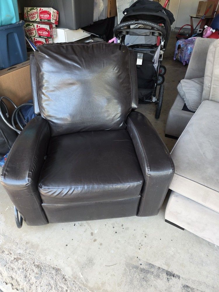 Recliner