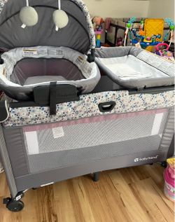 Baby trend Pack n Play