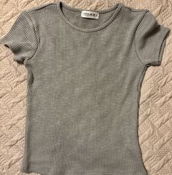 Popular 21 Size Small Gray With Light Shine Ribbed Short Sleeve Shirt Top