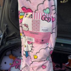 Hello Kitty Pink Blanket
