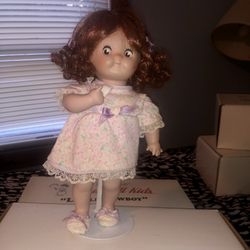 1997 Campbell Kids “Miss Sniffles” by Danbury Mint