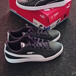 Puma Shoes Size 7 $25 Each