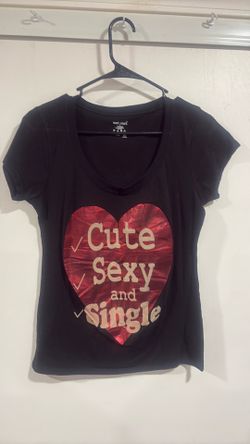 Womens shirt 👚 Size Large