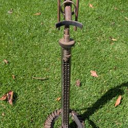 Custom guitar stand made from engine parts steampunk crankshaft instrument base holder open photos please read