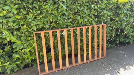 Free Twin Trundle bed frame