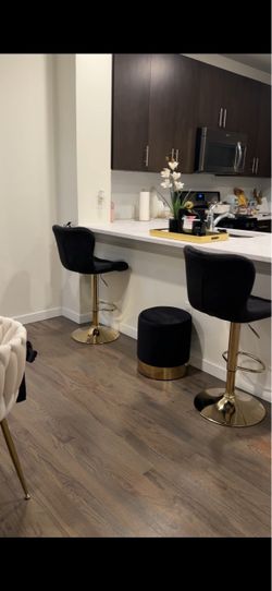 Bar Stools and Footrest
