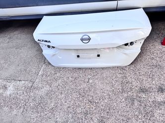 2019 to 2025 NISSAN ALTIMA TRUNK