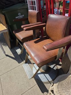 Barber chairs