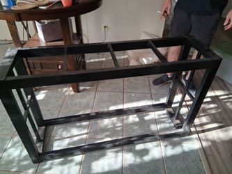 Black Metal fish tank stand