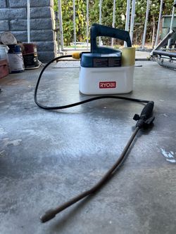 RYOBI P2400 18V Cordless Home & Garden Chemical Sprayer – 1.25 Gallon