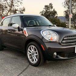2015 MINI Countryman · Cooper Hatchback 4D