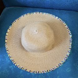 CHILDS SUMMER HAT (NEW)