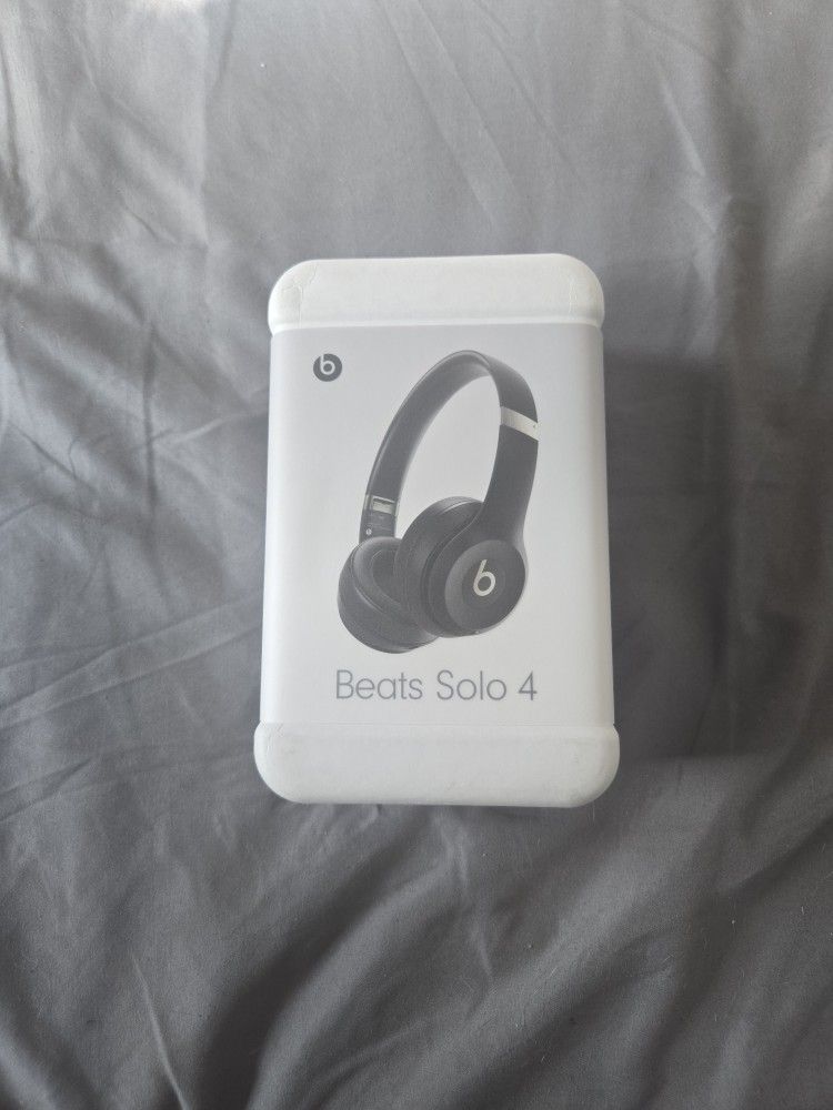 Black Beats Solo 4