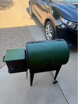 Traeger pellet smoker tailgater