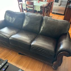Black/brown Couch