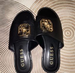 GUESS Black Gold Slide Sandals Logo Accent Slip-On Women’s US 6 M