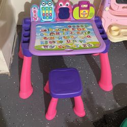 V Tech Touch & learn Activity desk 