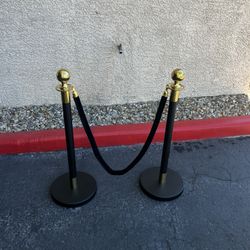 Two Pole Stanchion Set Regal Black And Gold With Black Velvet Ropes $30