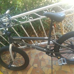 Mongoose Rebel bike+lock