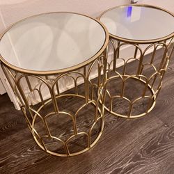Elegant Gold & Glass Nesting Side Tables – Set of 2