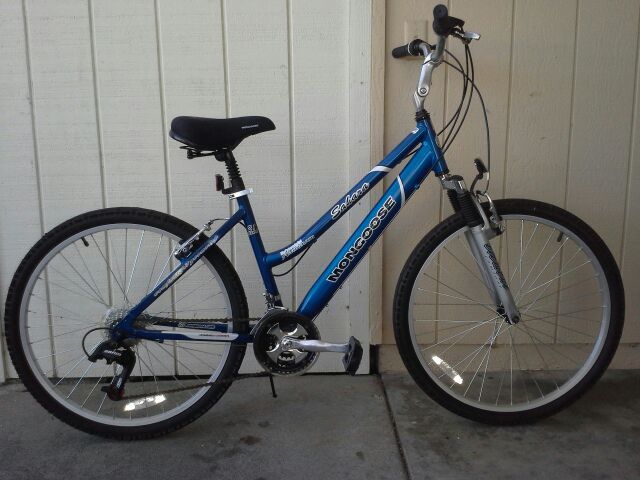 Mongoose deals sahara bike