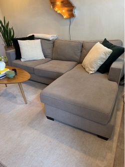 Modern Sectional Sofa with Chaise, Great Condition